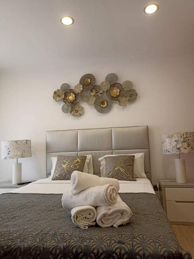 Moradia Meca - Casas Para Ferias Назаре Екстериор снимка